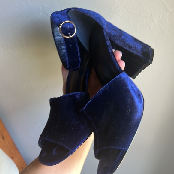 Joie blue velvet heels - Picture 4 of 4